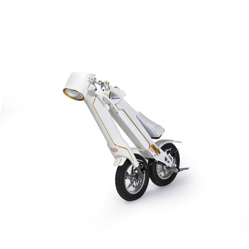 Cruzaa is 100% electric with a unique foldable slick frame design,