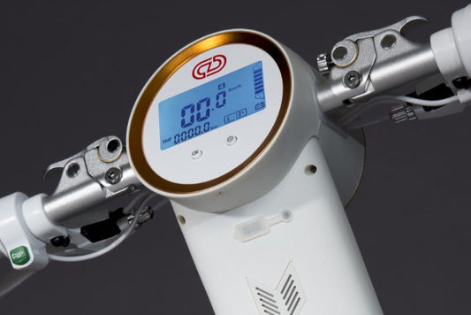 Cruzaa E jScooter sit down, smart xenon large LED Screen Display.